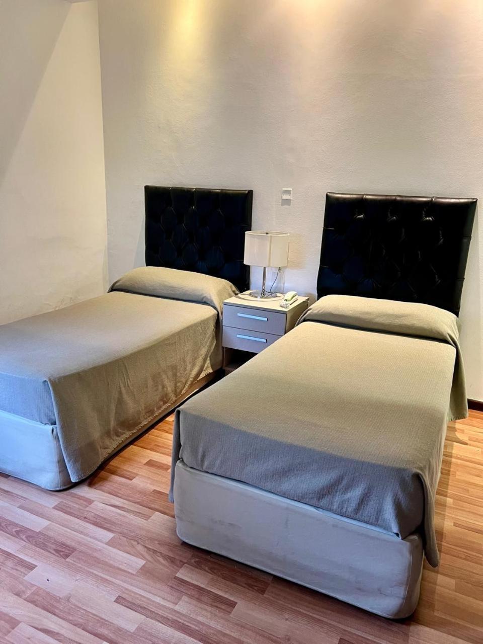 Hotel Vina De Italia Córdoba Eksteriør billede